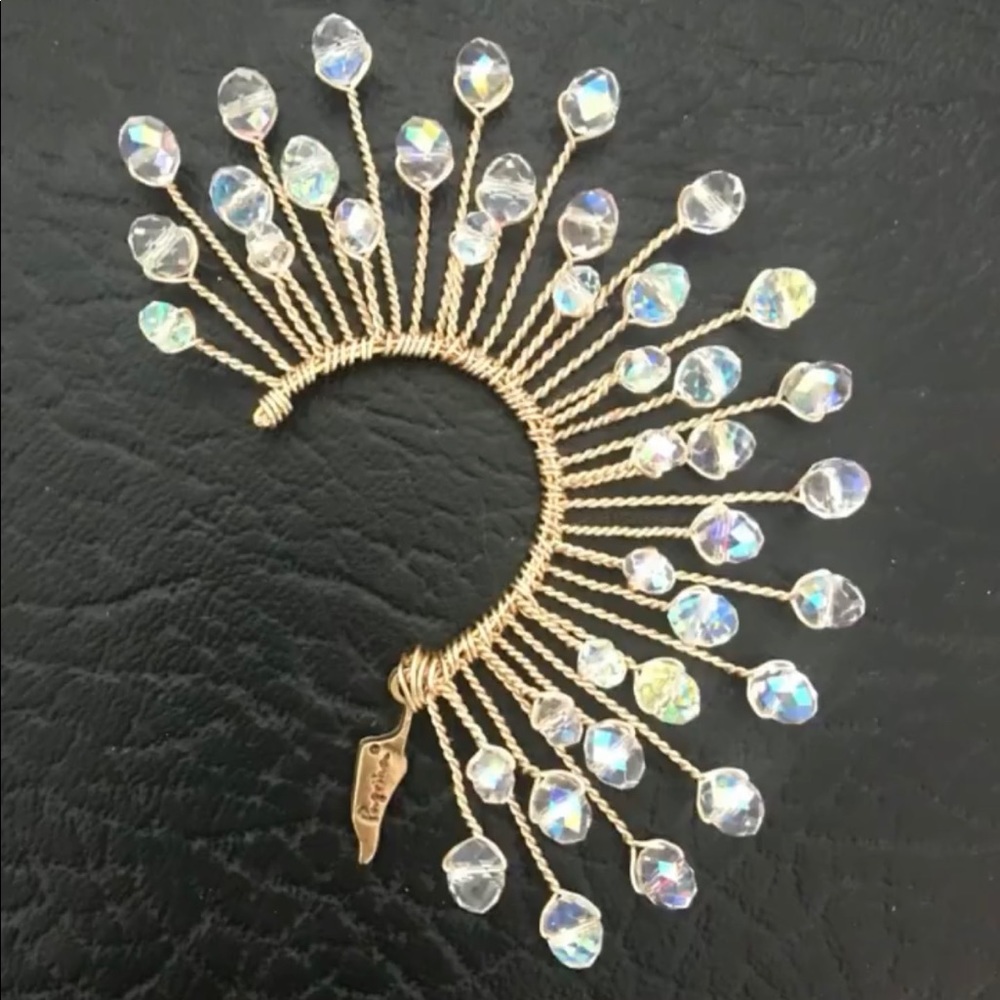 Adjustable - Picture 3 of 3